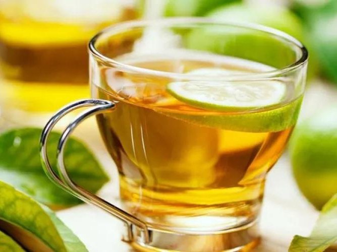 Leacuri din natură pentru pietrele la rinichi: plante care susțin sănătatea renală