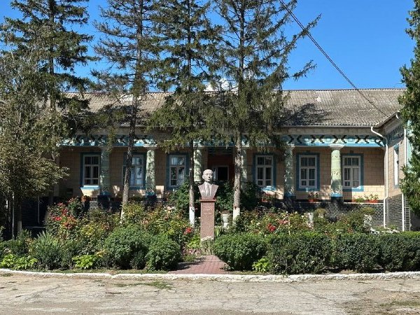 Conacul de la Dubăsarii Vechi unde Nicolae Donici studia Soarele și măsura vremea
