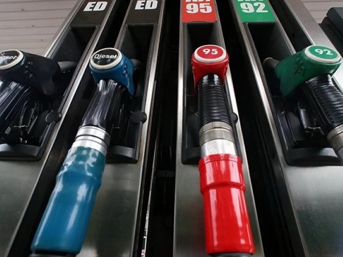 Ministerul Energiei: Stocurile de carburanți sunt suficiente, iar lipsa motorinei este temporară