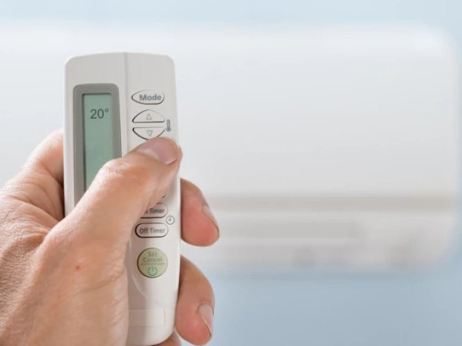 Sondaj: europenii pun aerul condiționat înaintea reducerii emisiilor de CO2