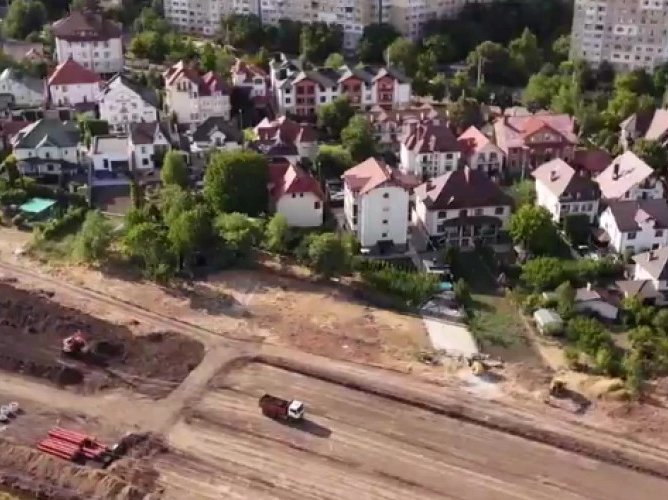 Parcare de captură cu 500 de locuri, în construcție la Ciocana