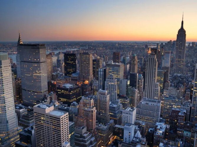 O închisoare-zgârie-nori în Manhattan stârnește îngrijorări ecologice
