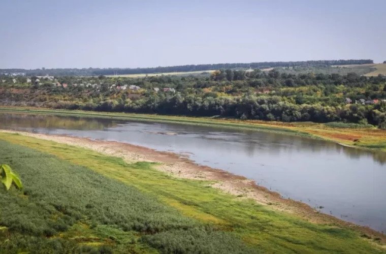 Compromis între Moldova și Ucraina pentru a salva Nistrul de secetă