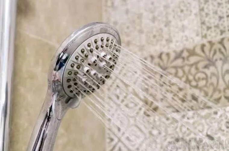 Apa caldă, sistată temporar în trei sectoare ale Chișinăului din cauza lucrărilor la rețelele termice