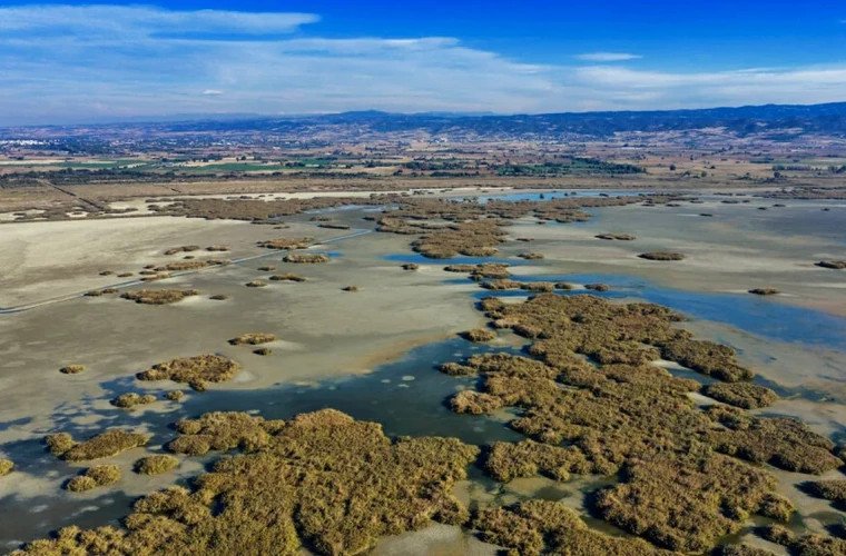 Lacul Koroneia din nordul Greciei a pierdut peste 90% din suprafața sa într-un deceniu