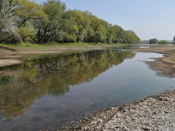 Nivelul apei se schimbă pe Prut și Nistru: ce anunță hidrologii