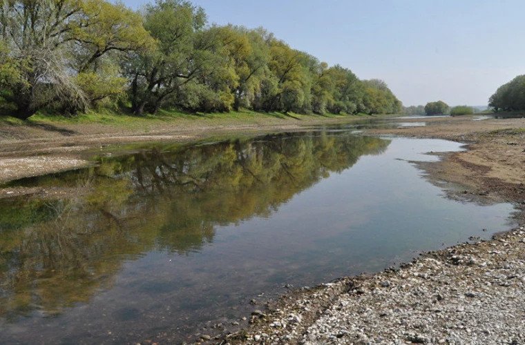 Nivelul apei se schimbă pe Prut și Nistru: ce anunță hidrologii