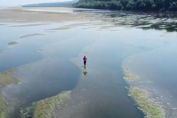 Scăderea nivelului Dunării amenință ecosistemele și navigația în Republica Moldova