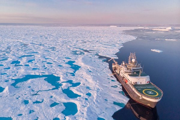 Ziua Mondială a Oceanelor: importanța și amenințările pentru mări și oceane