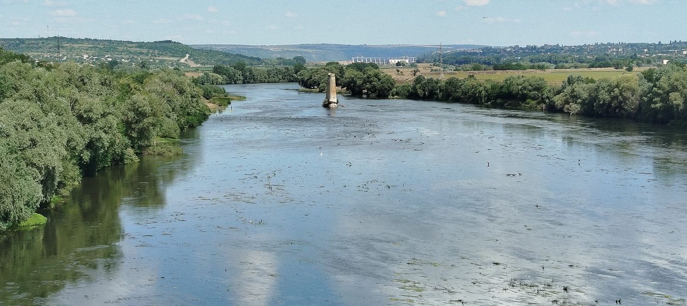 Debitul Nistrului spre Moldova scade la 85 m³/s pentru următoarele două săptămâni