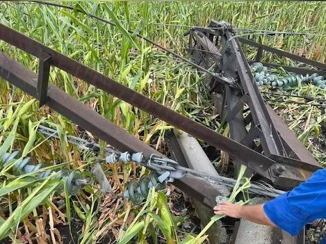 Furtuna din august a provocat avarii la o linie electrică din nordul Moldovei