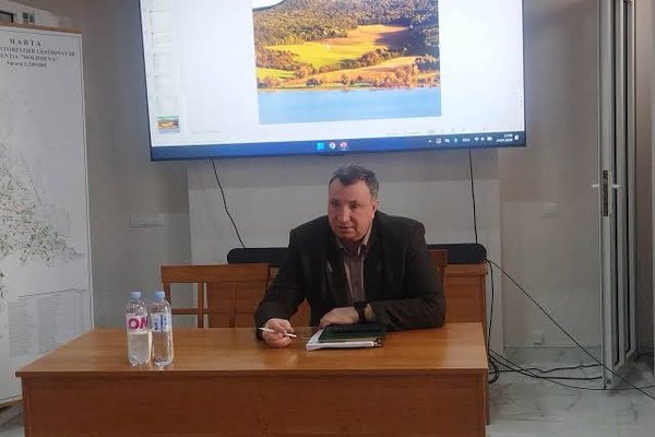 Directorul Moldsilva a demisionat: interimat preluat de adjunctul Iulian Mamai